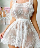 Two-piece lingerie made of lace