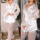 Two-piece pajamas made of satin and dotted chiffon