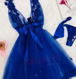 Two-piece lingerie made of tulle with lace embroidery